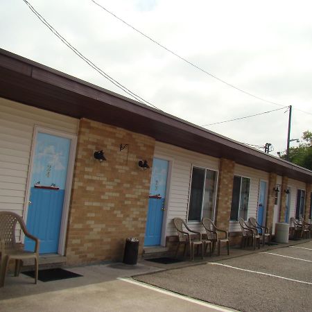 Long Ships Motel Sault Ste. Marie Eksteriør billede