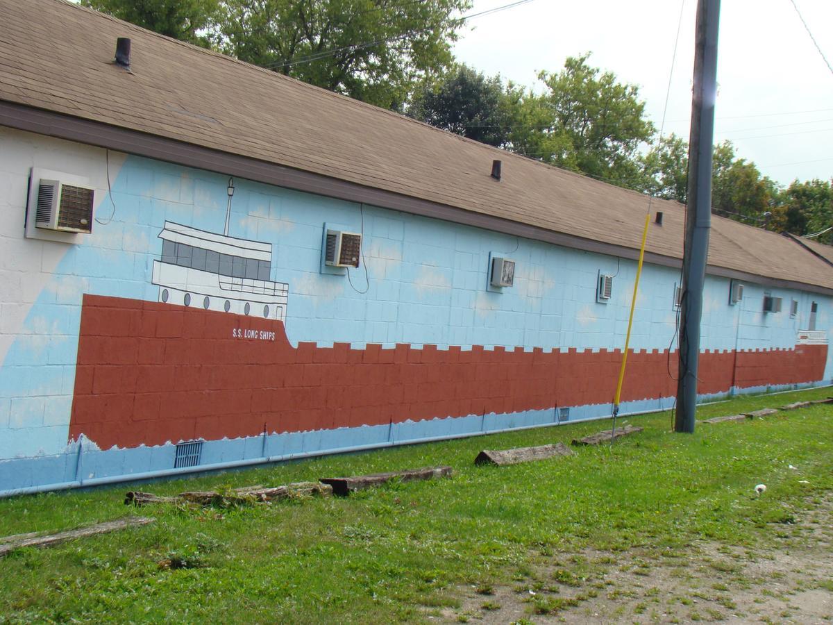 Long Ships Motel Sault Ste. Marie Eksteriør billede